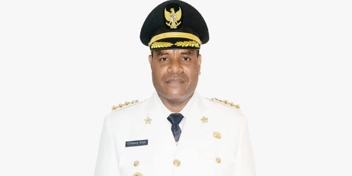 Eks Calon Wakil Gubernur Papua dan Bupati Waropen dua periode, Yermias Bisai.
