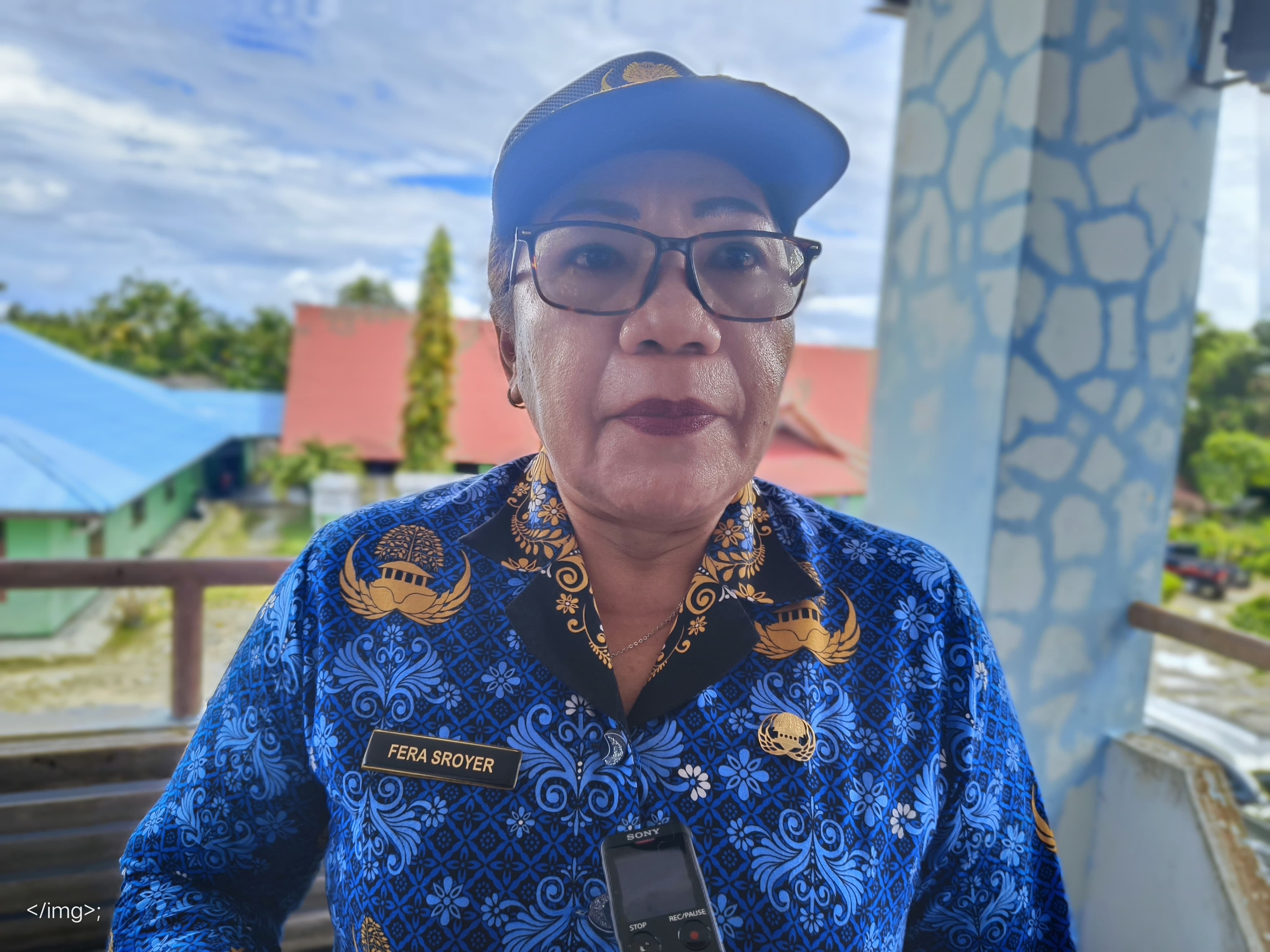 Kepala BKPSDM Biak Numfor, Fera Dika Sroyer.