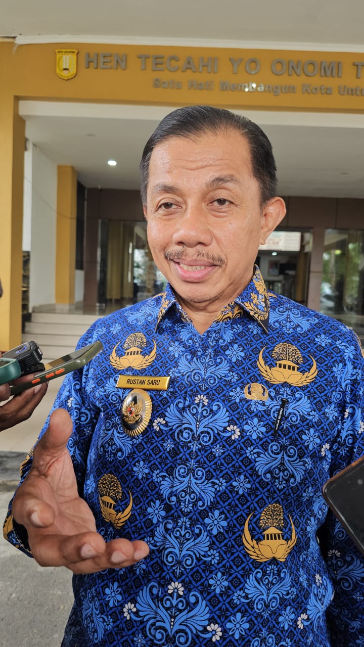 Wakil Wali Kota Jayapura, Rustan Saru. (CEPOSONLINE.COM/HANS PALEN).