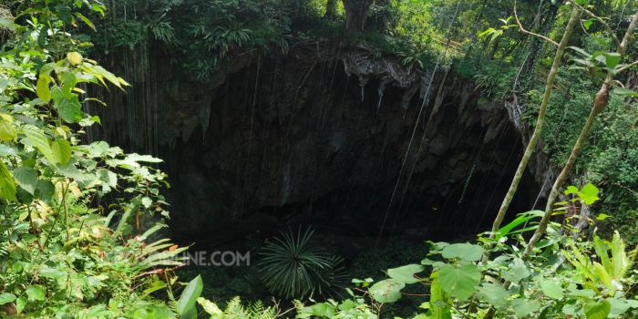 Gua Binsari yang akrab dikenal Gua Jepang di Biak Numfor