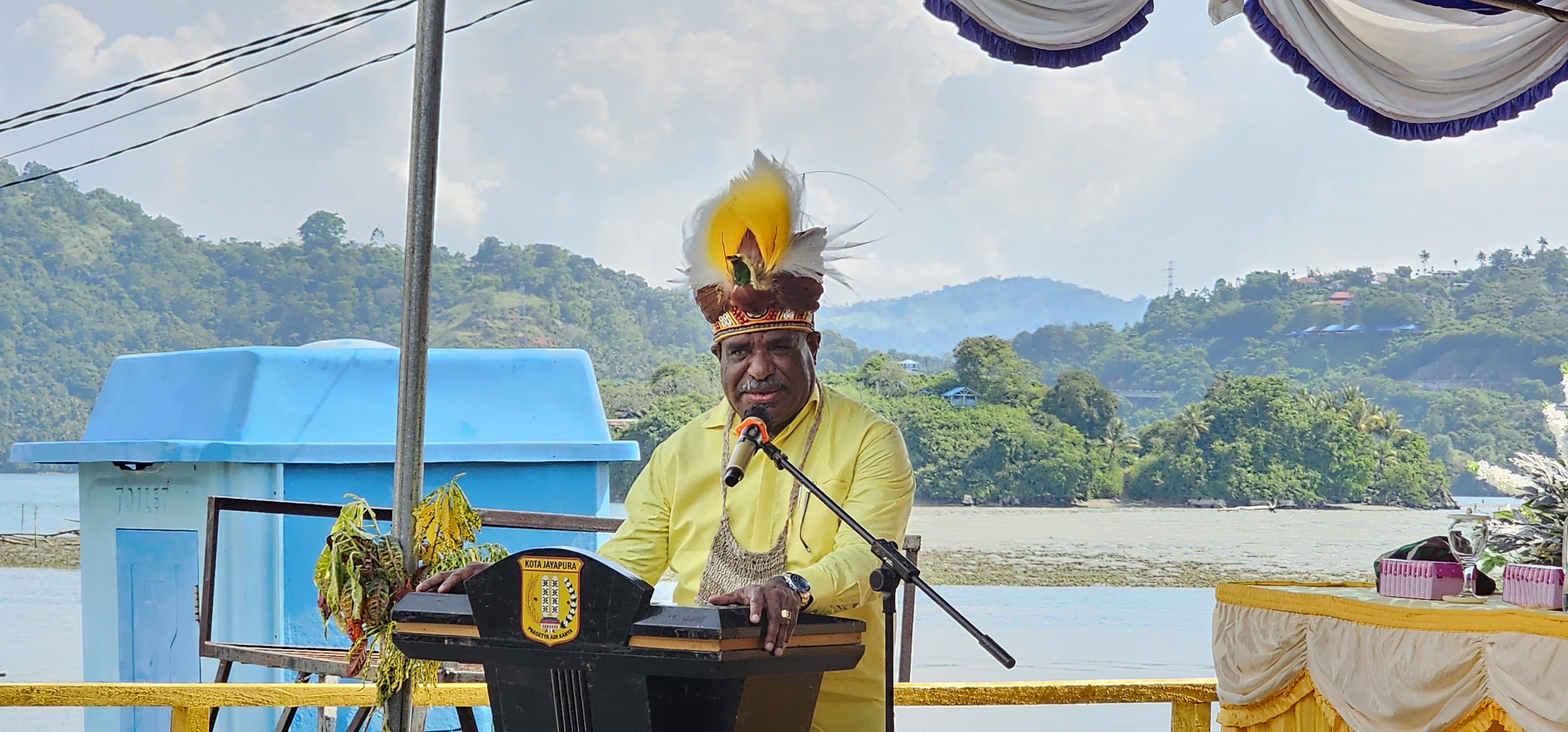 Wali Kota Jayapura, Abisai Rollo (CEPOSONLINE.COM/HANS PALEN)