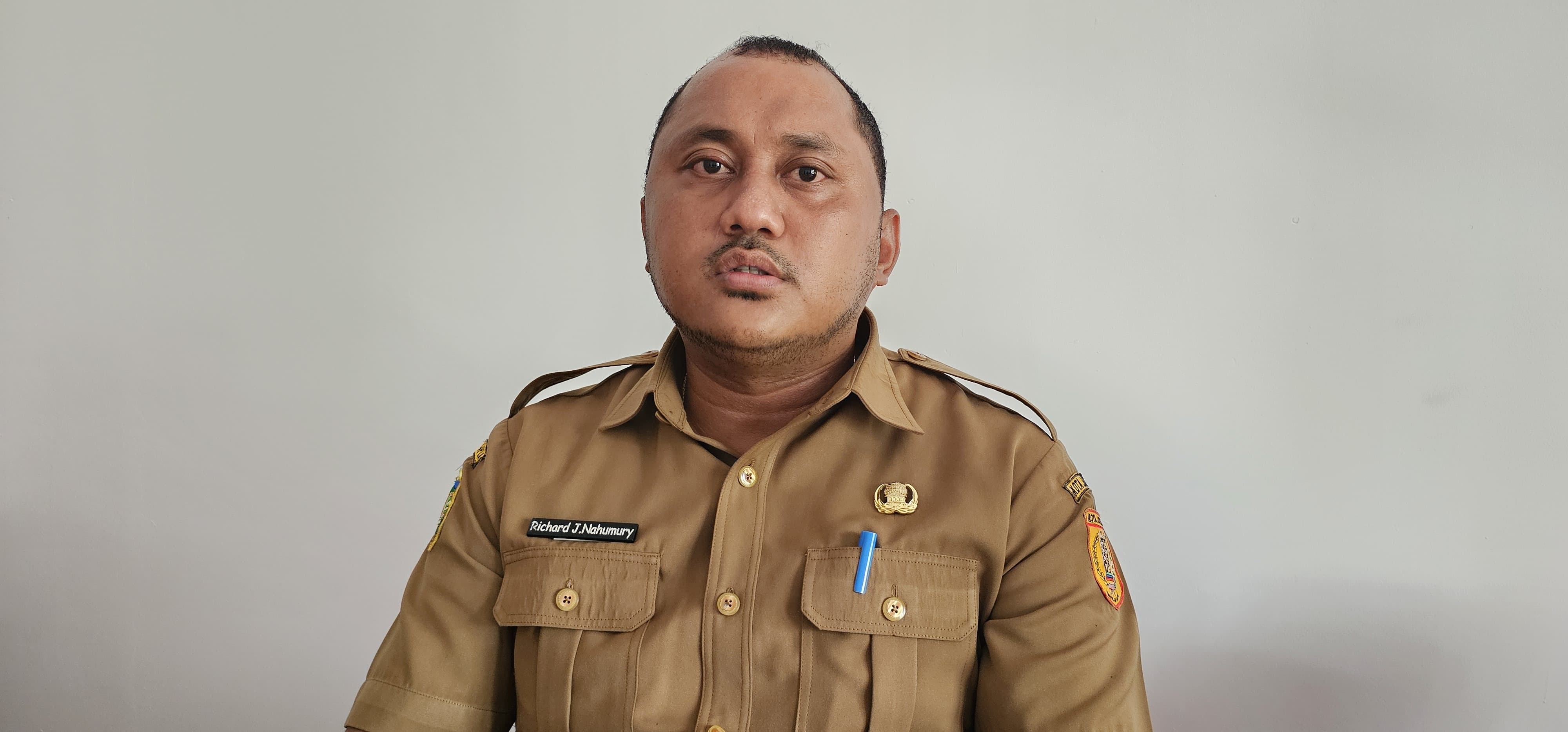 Plt.Kepala Dinas Pariwisata Kota Jayapura, Richard J. Nahumury. (CEPOSONLINE.COM/HANS PALEN)