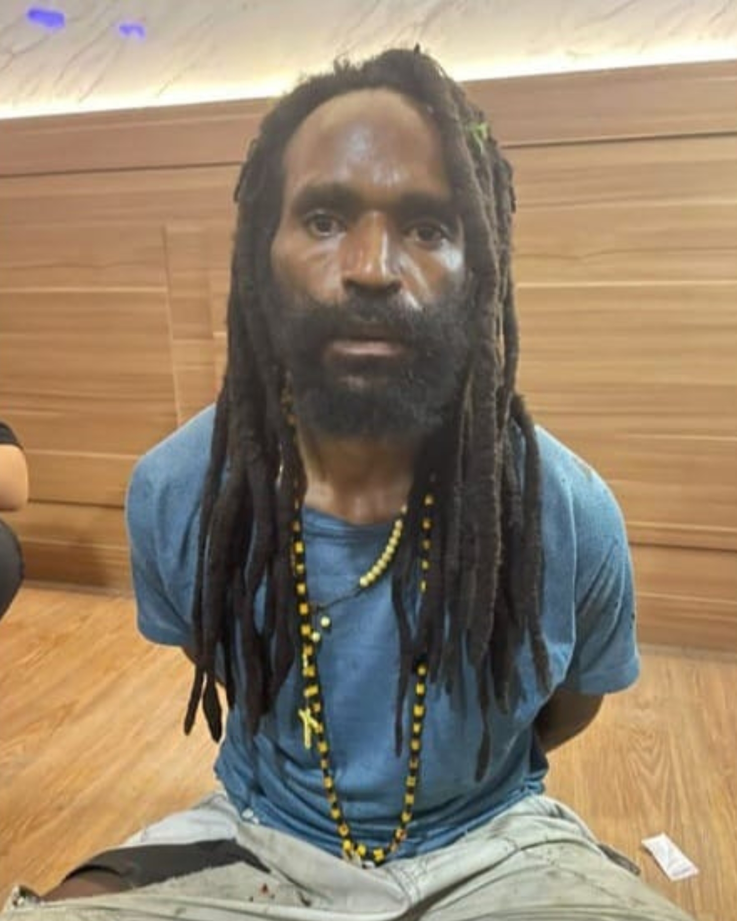 Siprianus Weya yang kini diamankam satgas ODC di Nabire, Papua Tengah, Rabu (20/8/2025) (CEPOSONLINE.COM/ODC)