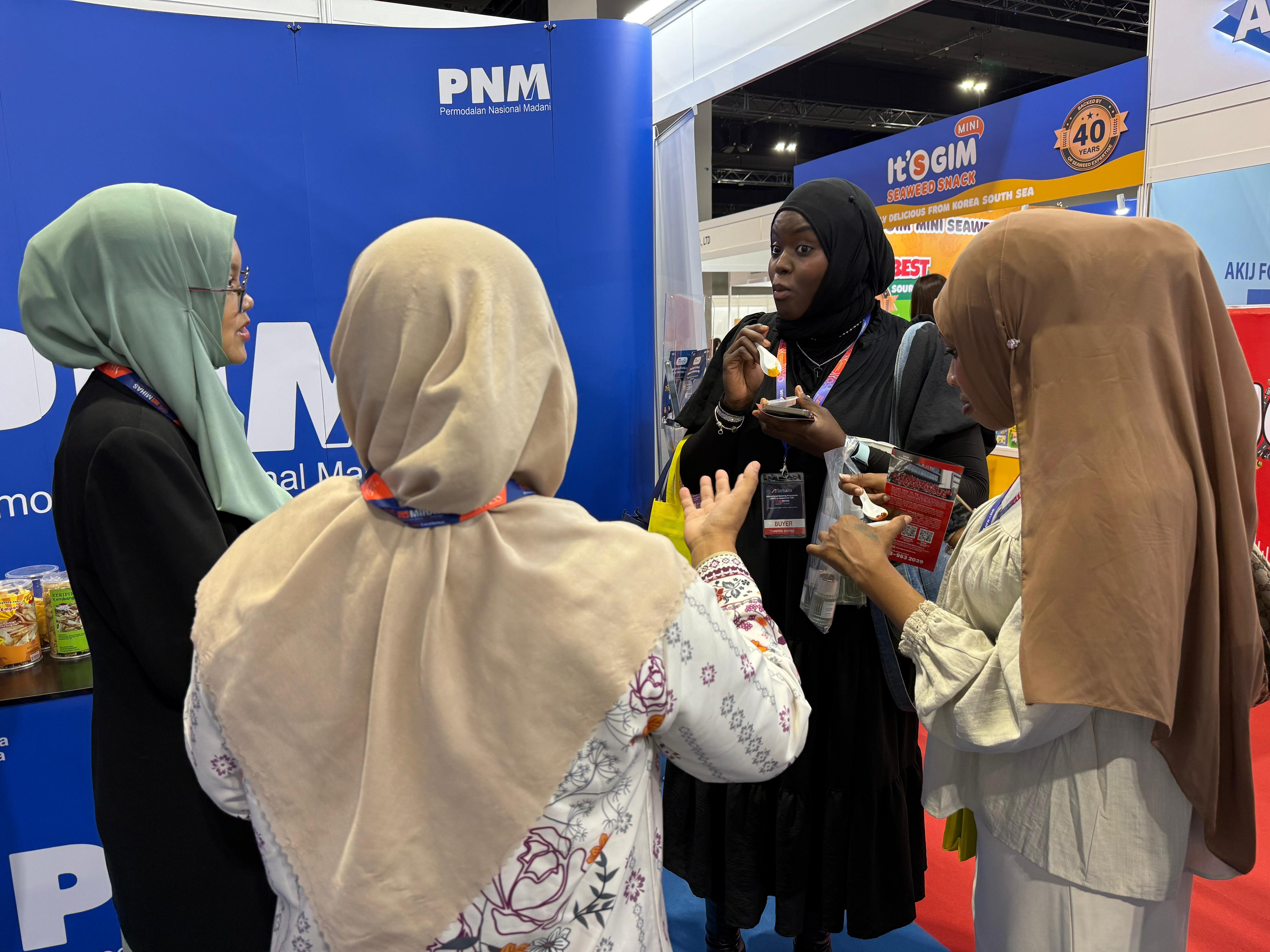 PNM Dorong Produk Nasabah PNM Mekaar ke Panggung Halal Dunia