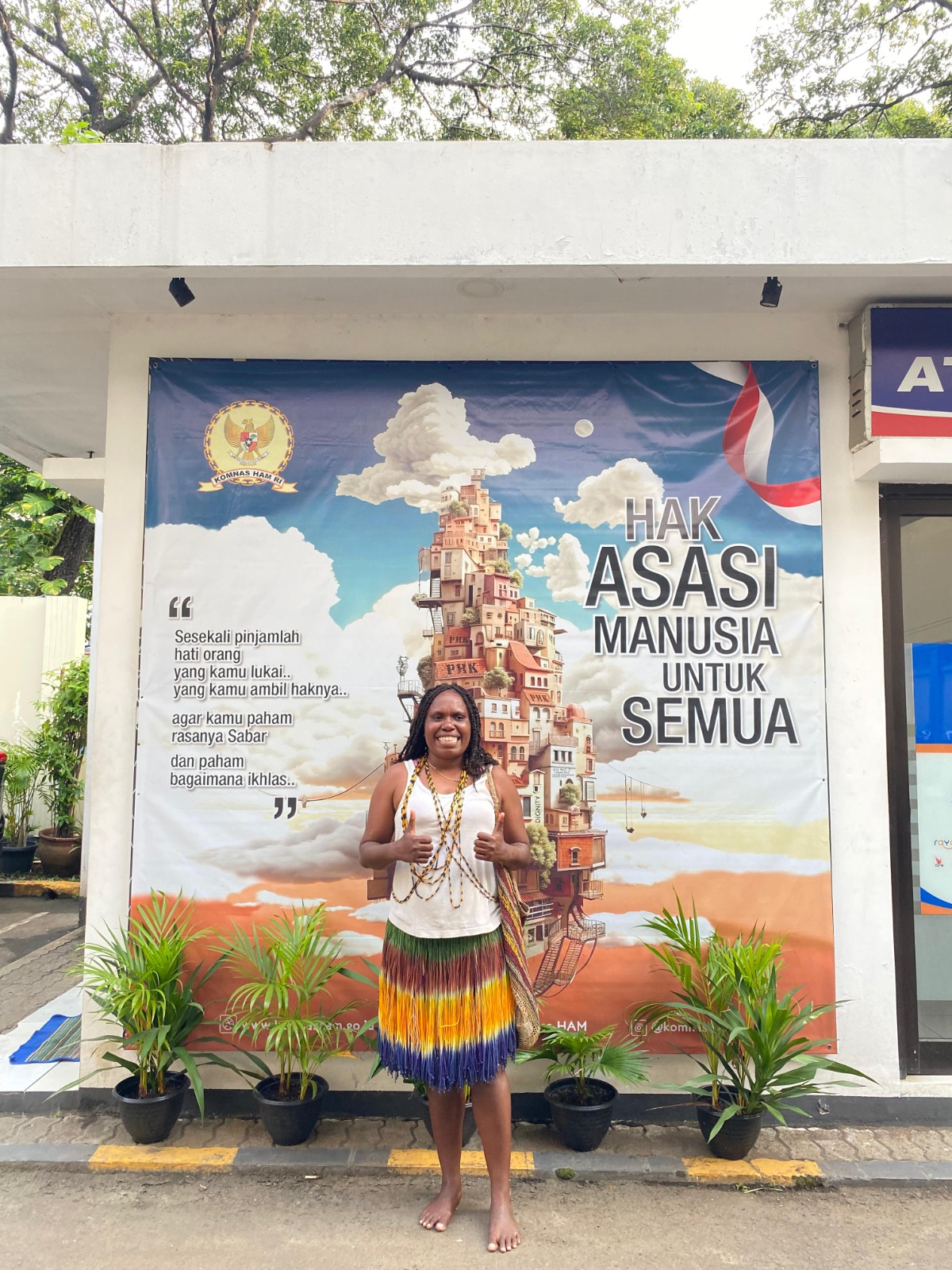 Mewakili Perempuan Intan Jaya, Selly Selegani. (CEPOSONLINE.COM/THERESIA F. TEKEGE)
