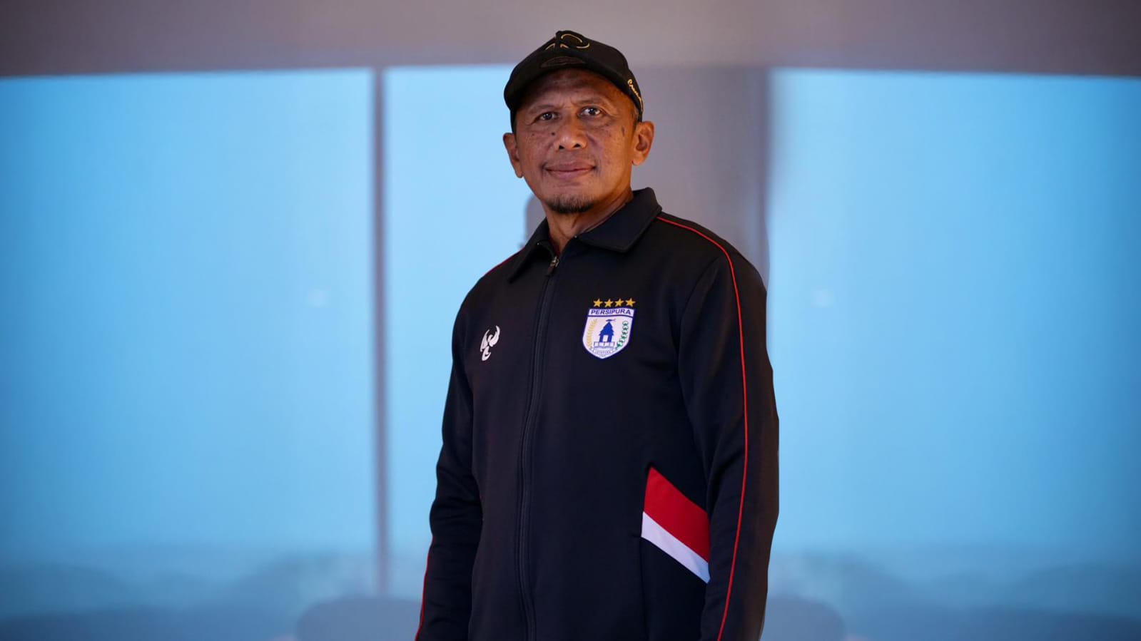 Pelatih baru Persipura, Rahmad Darmawan. (CEPOSONLINE.COM/ISTIMEWA)
