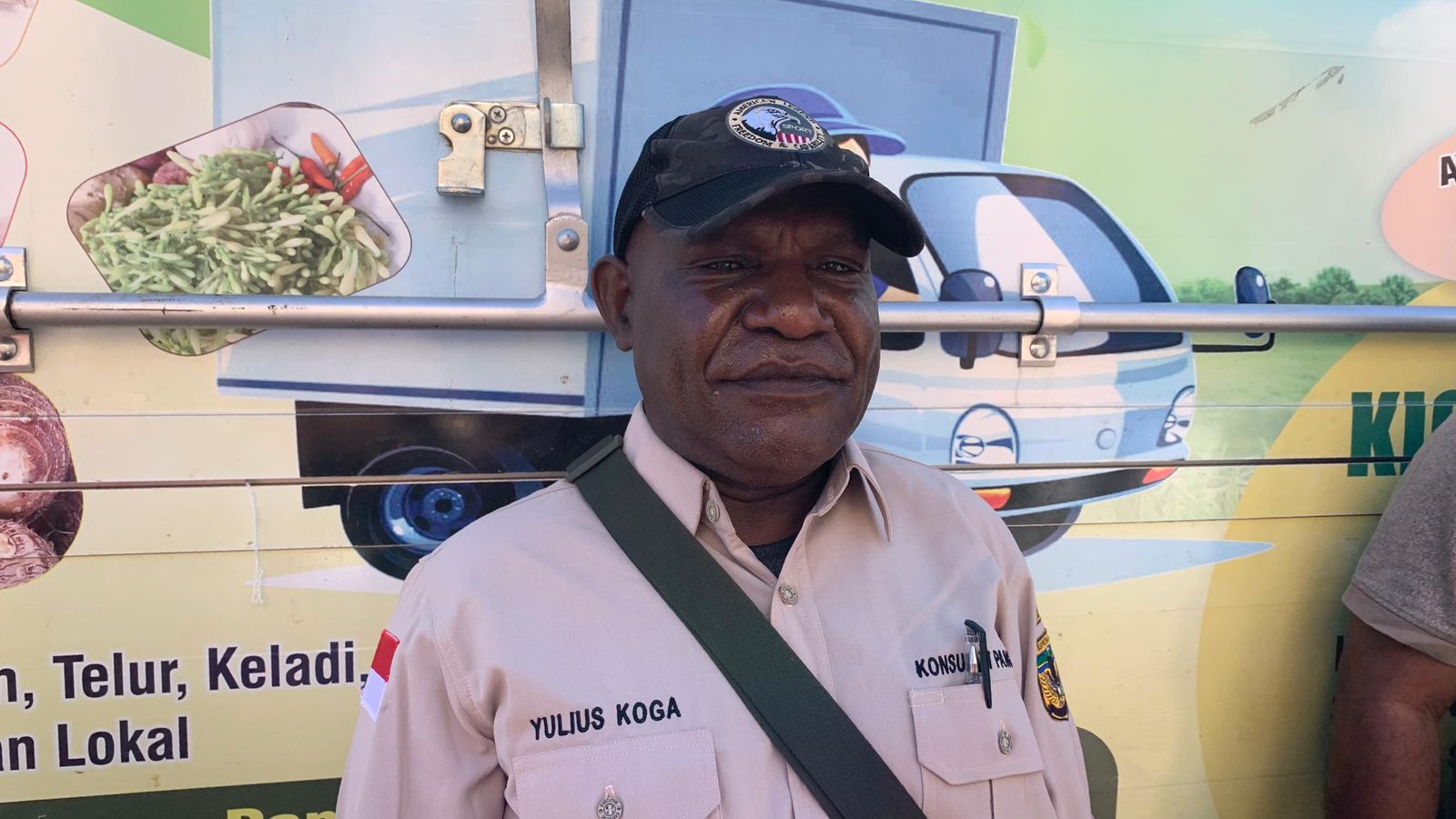 Kepala Dinas Ketahanan Pangan Kabupaten Mimika, Yulius Koga. (Cenderawasih Pos/Moh. Wahyu Weleubun).