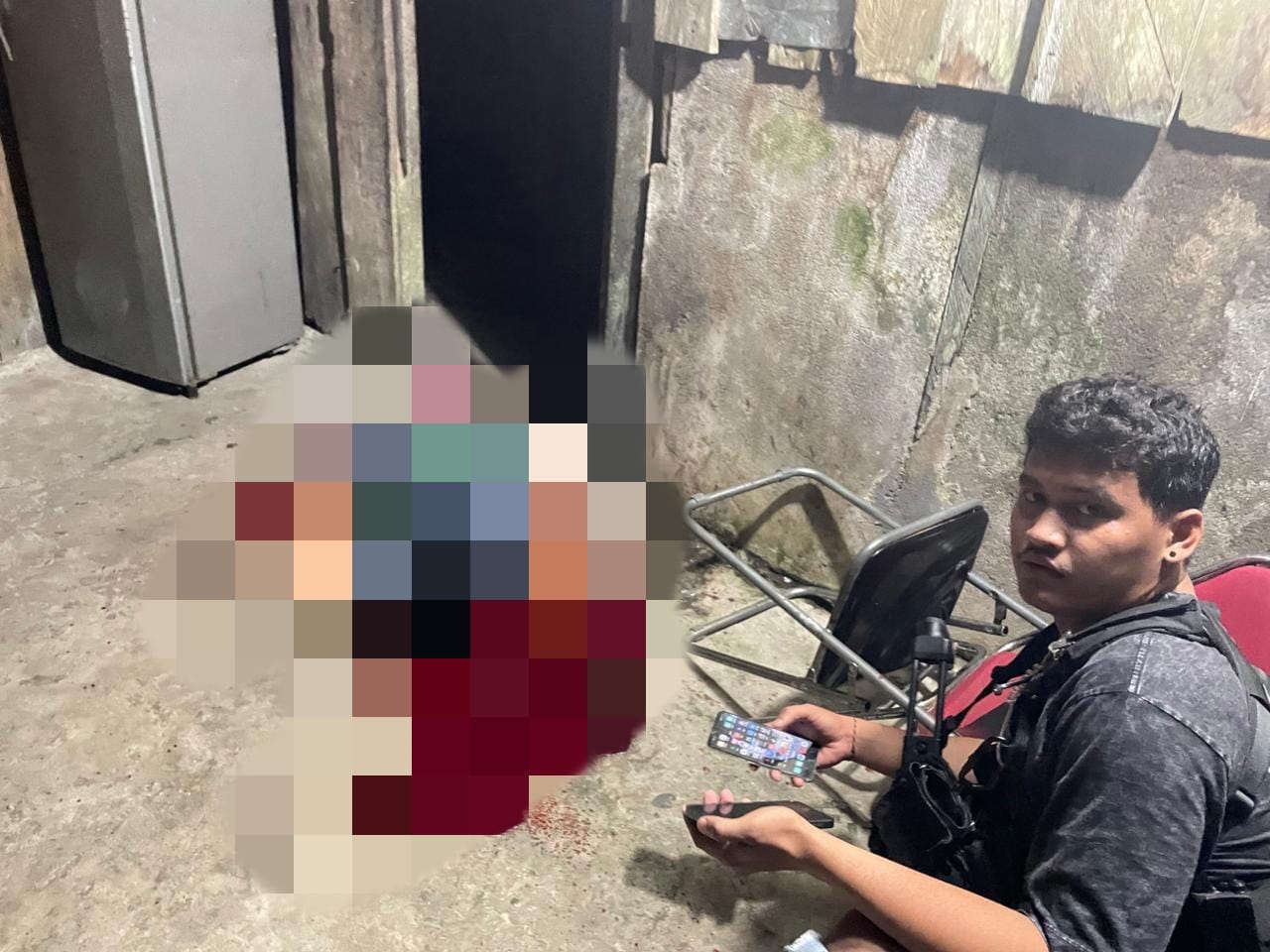 Satgas ODC bersama aparat gabungan saat evakuasi Korban ke RSUD Dekai, Sabtu malam (18/10/2025) (CEPOSONLINE.COM/HUMAS ODC)