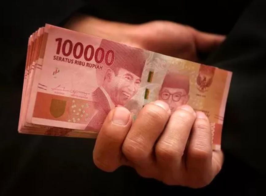 Ilustrasi uang. (JAWA POS) 