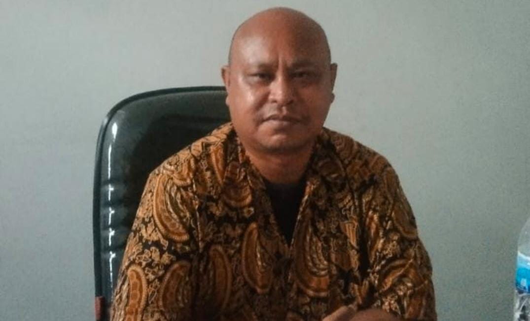 Kepala Dinas Kominfo Sarmi, Steven Derek, (5/11/2025).(CEPOSONLINE.COM/VICKY AMBANI).