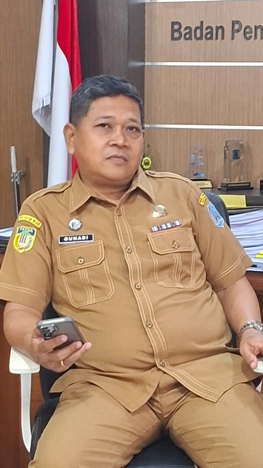 Kepala BPKAD Kabupaten Biak Numfor, Gunadi. (Ceposonline.com/Fiktor Palembang)