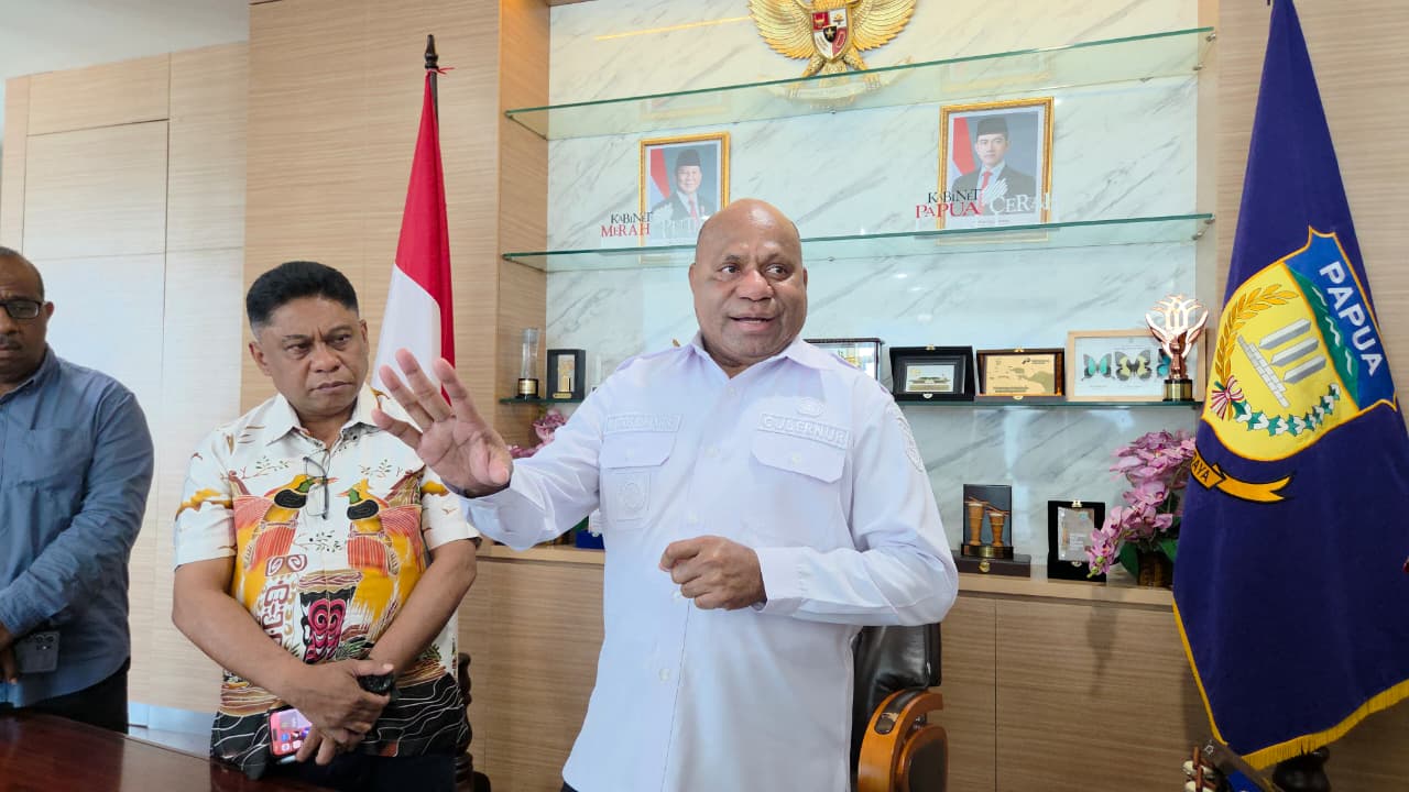 Gubernur Papua, Matius D Fakhiri. (Ceposonline.com/Elfira)