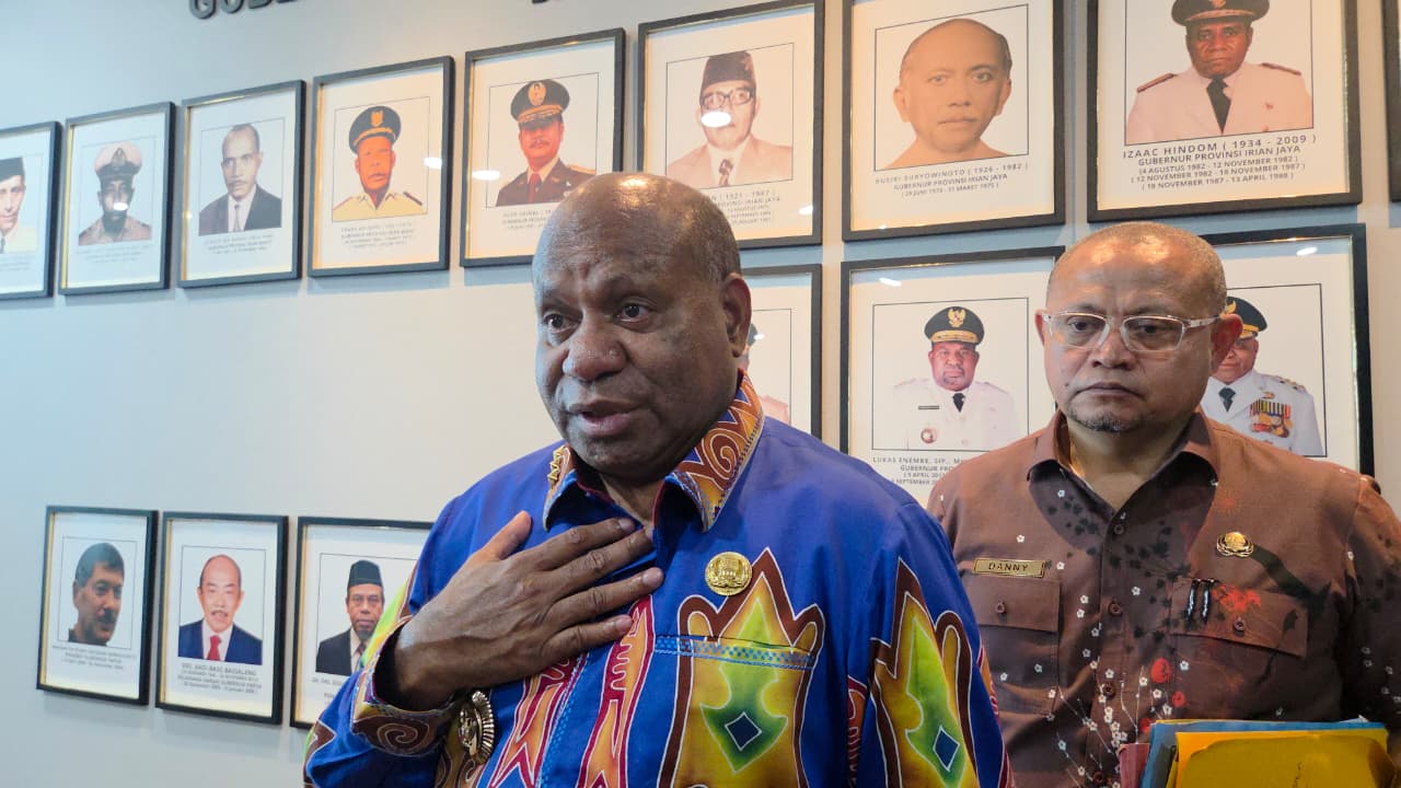 Gubernur Papua, Matius D Fakhiri. (Ceposonline.com/Elfira)