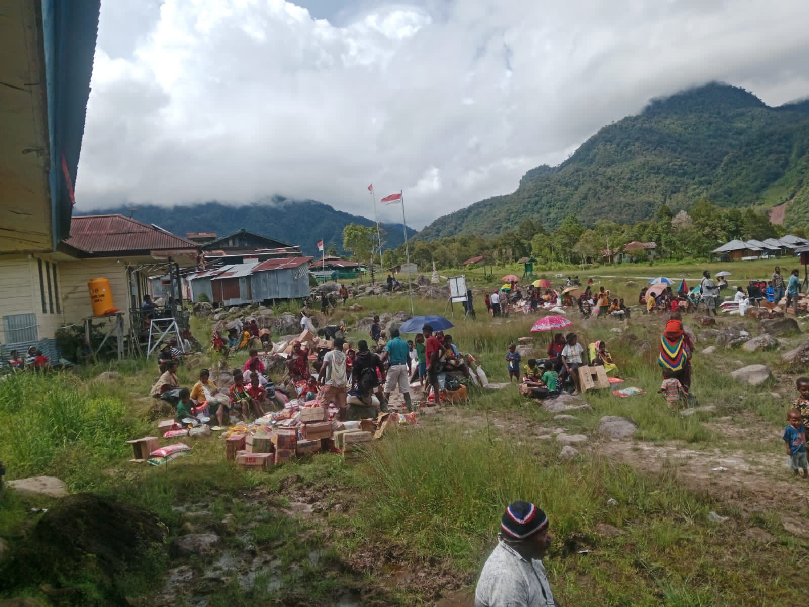 Bama yang didistribusikan kepada masyarakat korban pengungsian di Distrik Jila, Mimika, Papua Tengah. (Ceposonline.com/ Istimewa).