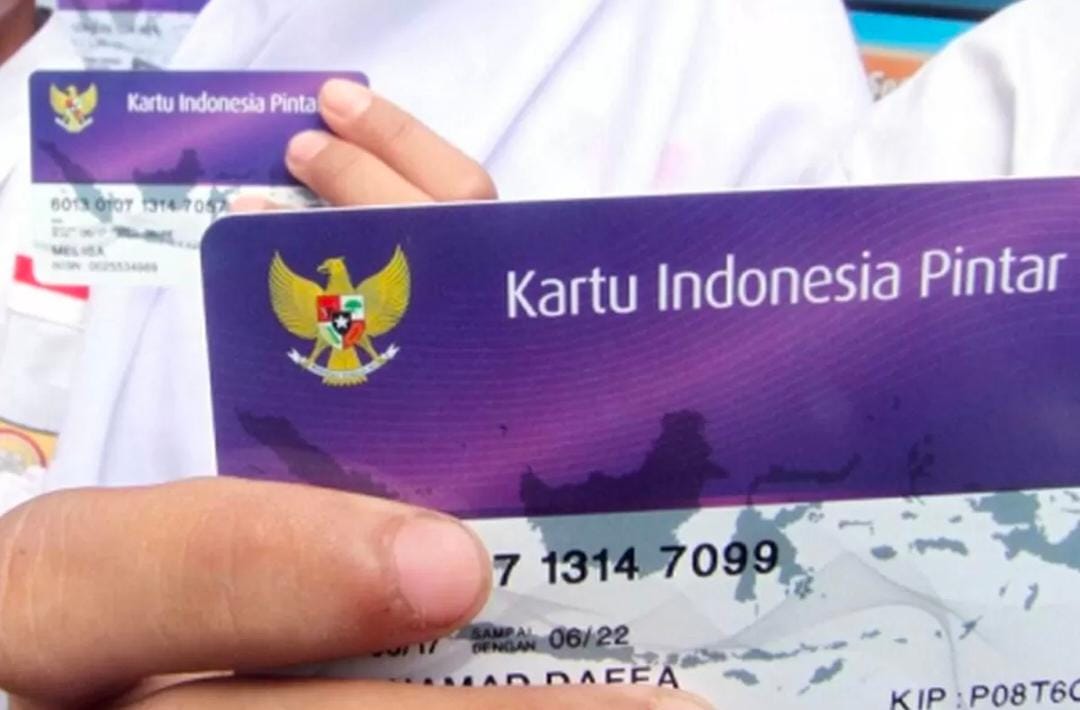 Ilustrasi penerima bantuan dana Program Indonesia Pintar (PIP). (JAWAPOS) 