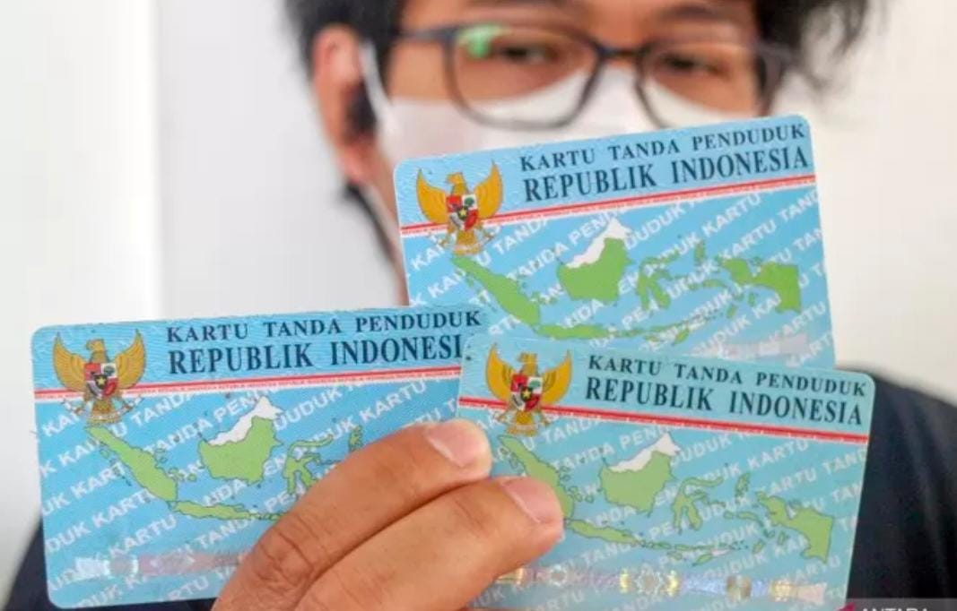 Ilustrasi KTP. (JAWAPOS)