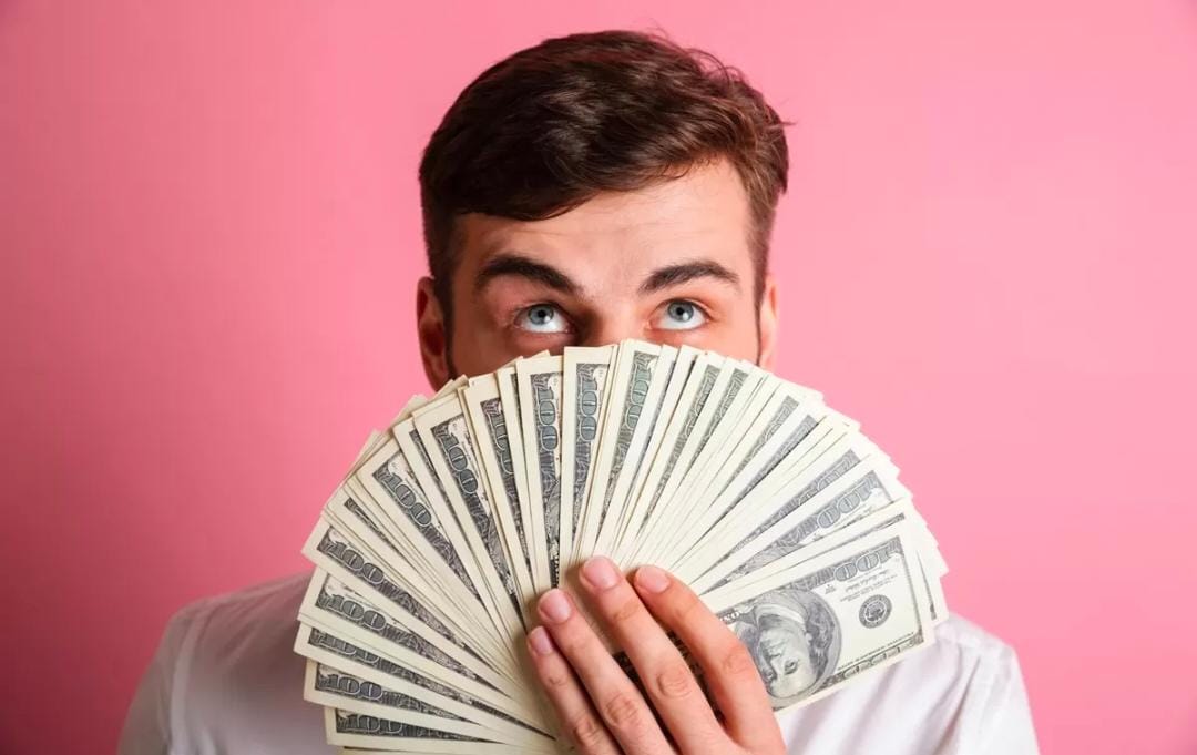 Ilustrasi dollar. (FREEPIK.COM)