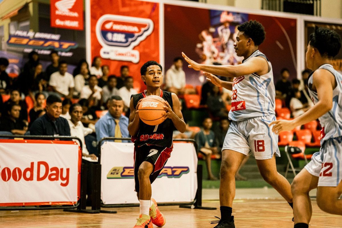 Menuju DBL Papua Baskaet Putra SMAN Waren Siap Ukir Prestasi. (CEPOSONLINE.COM/DOK DBL)