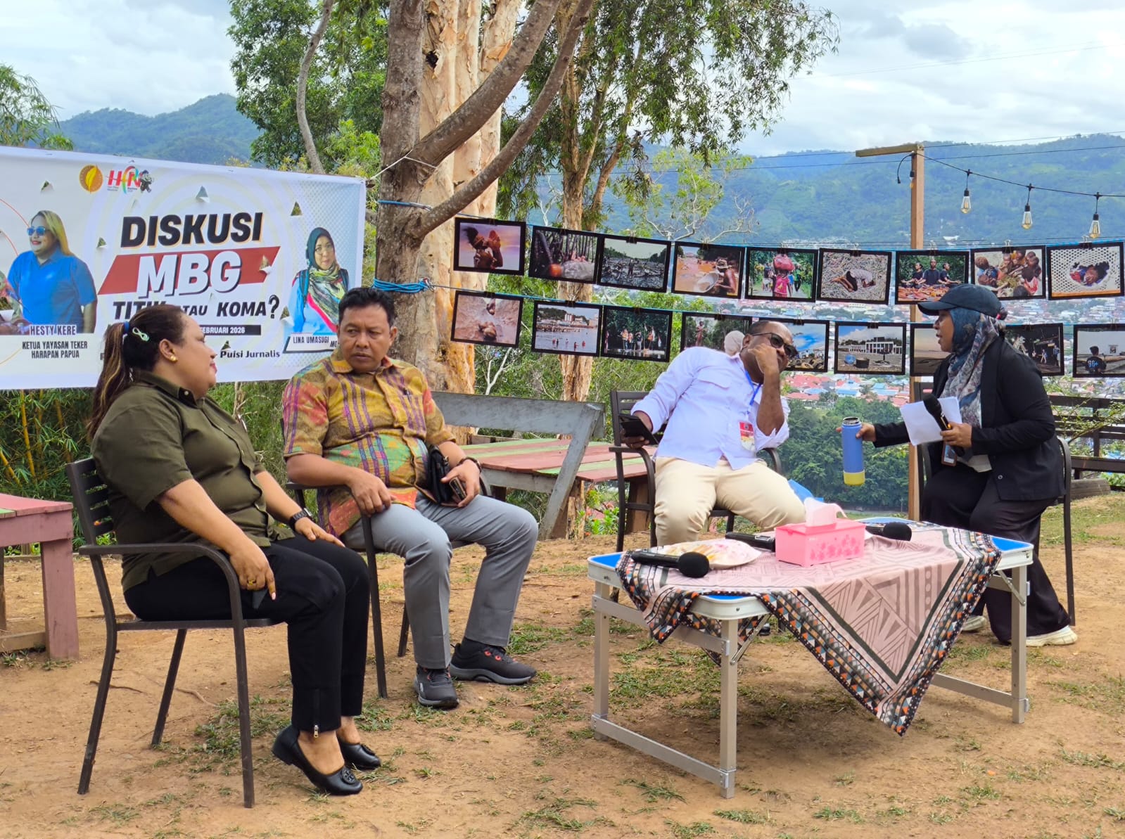 Para narasumber Diskusi MBG yang digelar dalam rangka Hari Pers Nasional di Pondok Skyper, Skyline, Senin (9/2/2026).