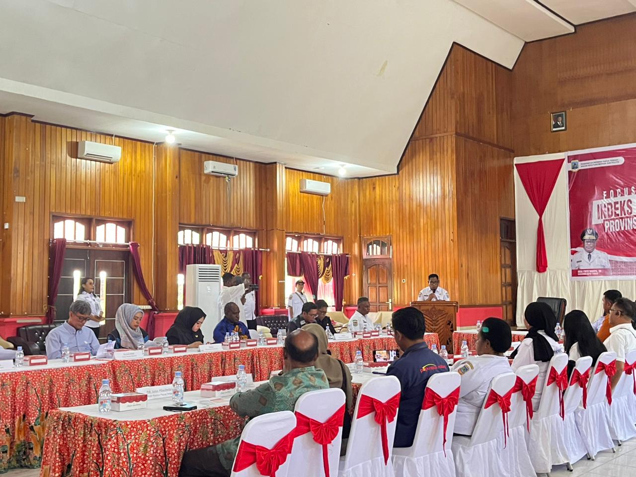 Suasana FGD IDI Pemprov Papua Tengah di aula Kesbangpol Papua Tengah. (CEPOSONLINE.COM/THERESIA F. TEKEGE).