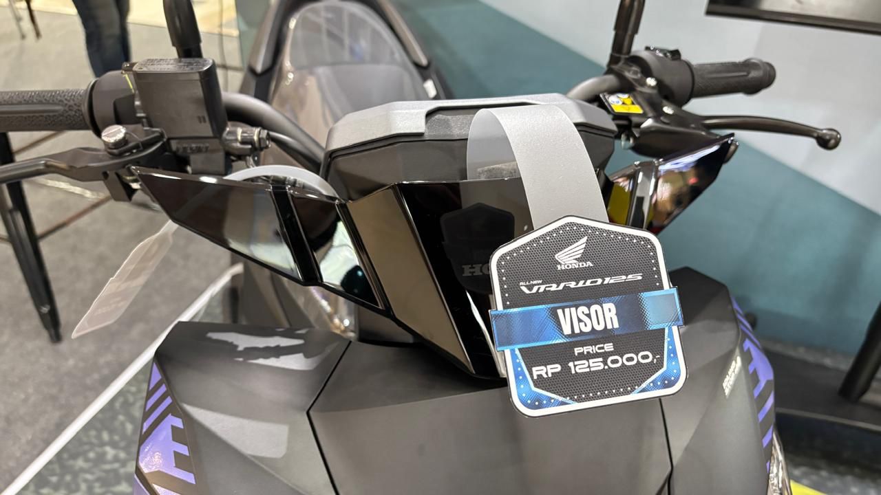 Ilustrasi Honda Vario 125 Street. 