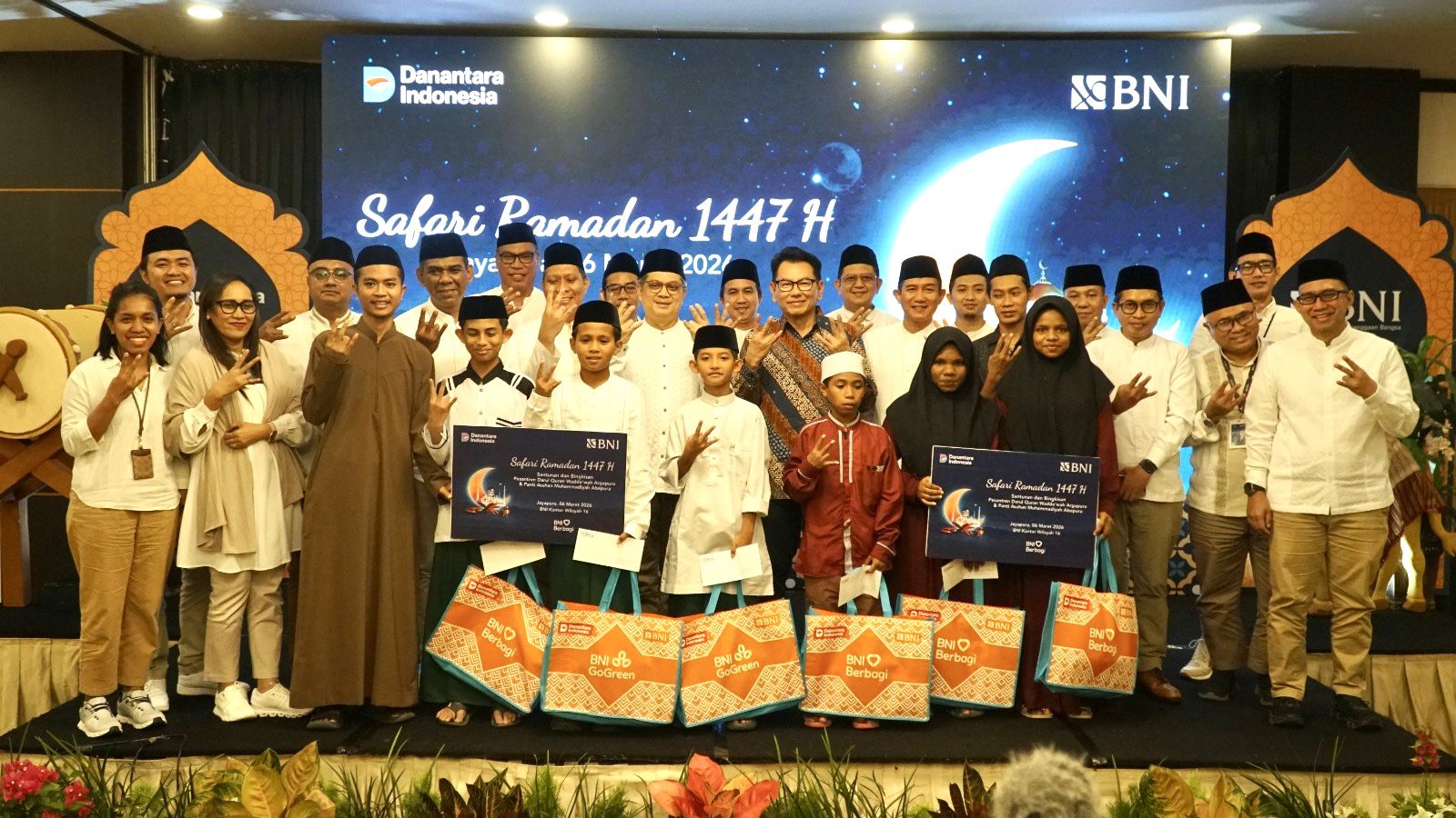 BNI Wilayah 16 Tanah Papua di Kota Jayapura menggelar kegiatan Safari Ramadan dengan buka bersama dan pemberian santunan anak-anak pondok pesantren dan sejumlah panti asuhan, Jumat (6/3/2026).