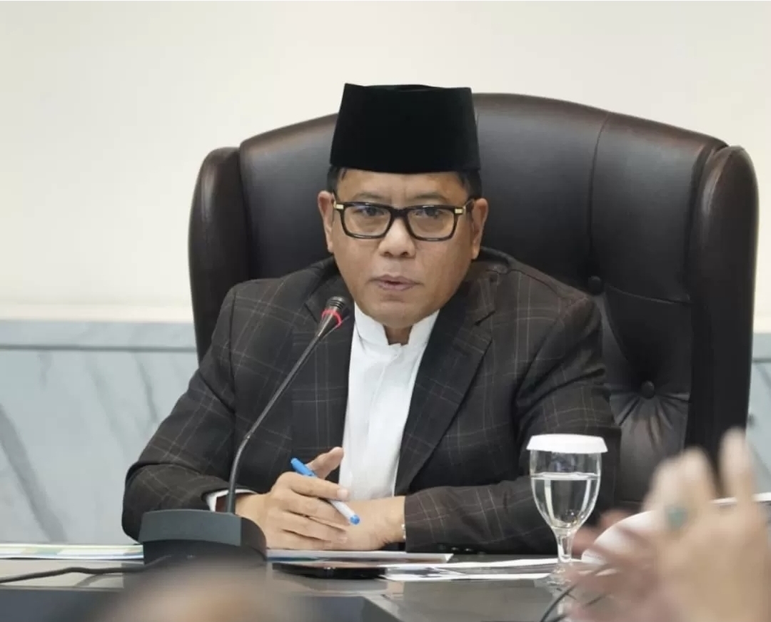 Sekjen Kemenag Kamaruddin Amin memastikan pembayaran gaji pegawai dialihkan ke Kemenhaj hingga Januari 2026.(Foto: Humas Kemenag)