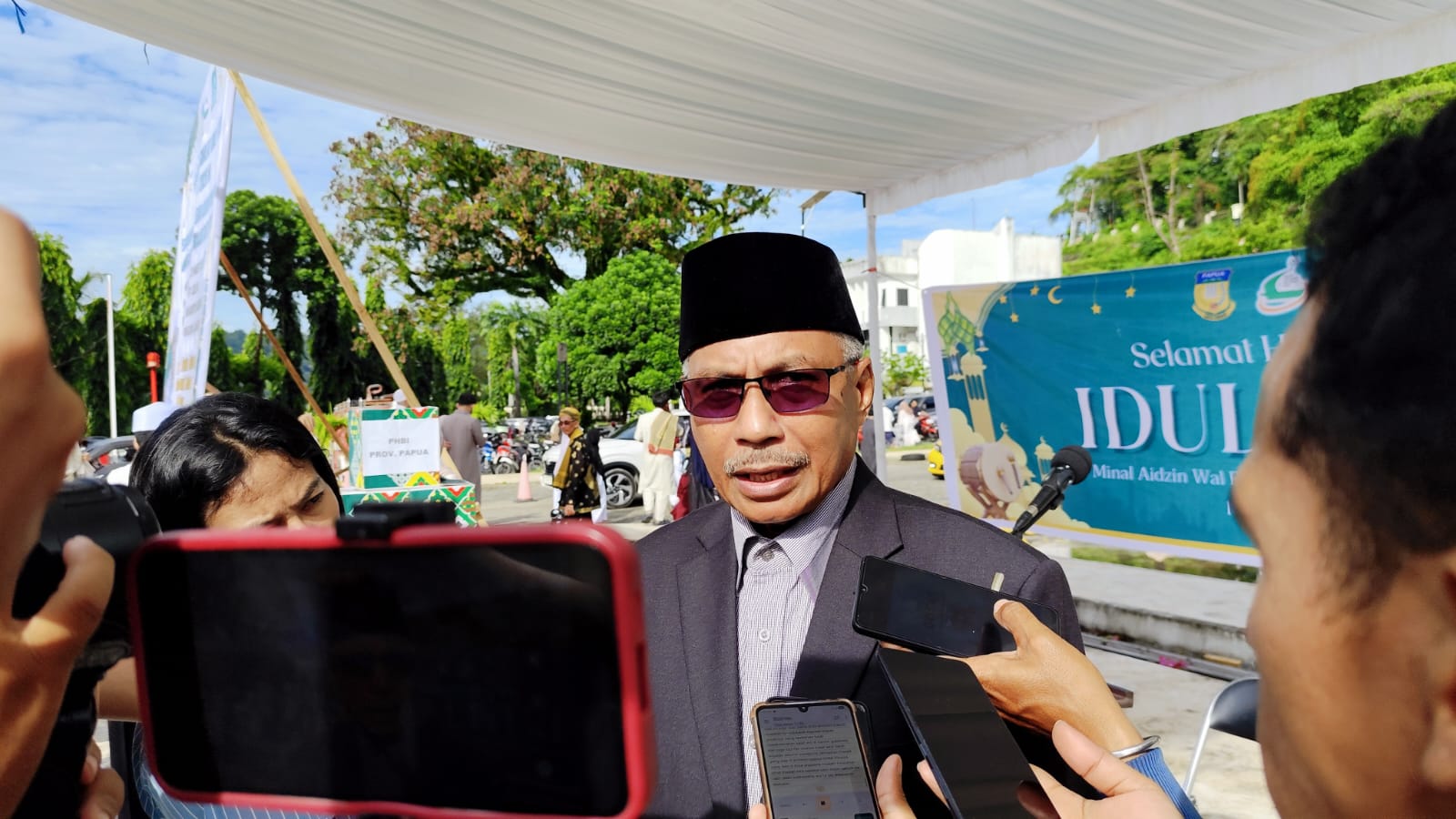 Ketua harian PHBI Papua Alwi Tianlean (Weny Firmansyah/ceposonline.com)   