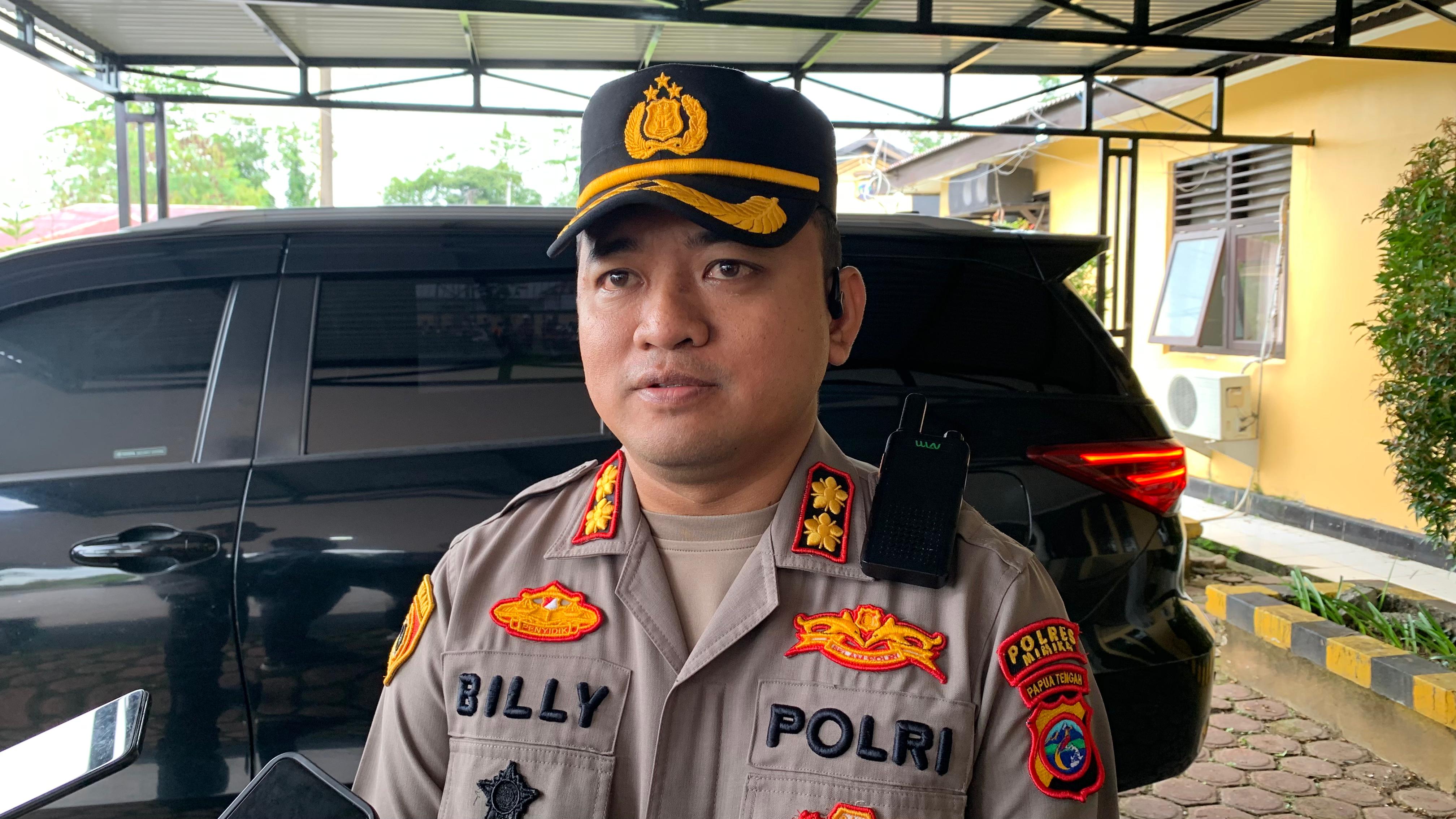 Kapolres Mimika AKBP Billyandha Hildiario Budiman. (Foto: CEPOSONLINE.COM/MOH. WAHYU WELERUBUN).