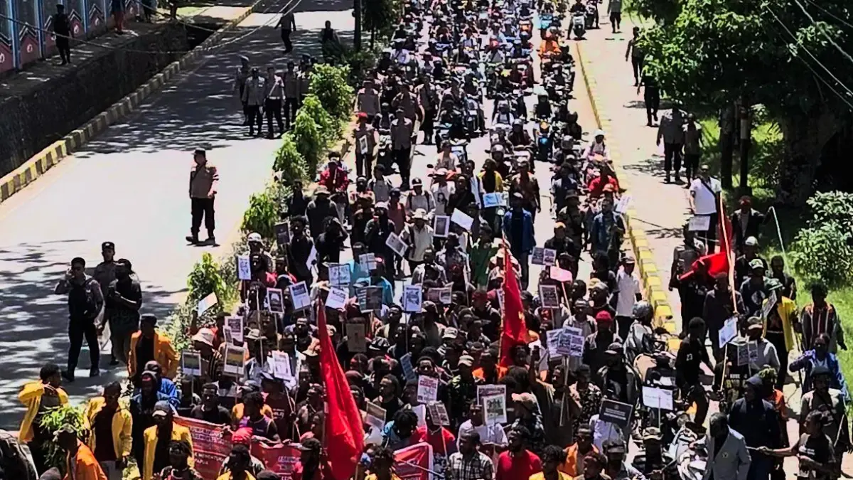 Situasi Berubah, Massa Berkumpul di Uncen Abe