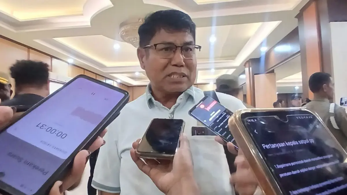 &nbsp;Ketua Komisi I DPRK Mimika, Iwan Anwar. (Foto: CEPOSONLINE.COM/MOH. WAHYU WELERUBUN).