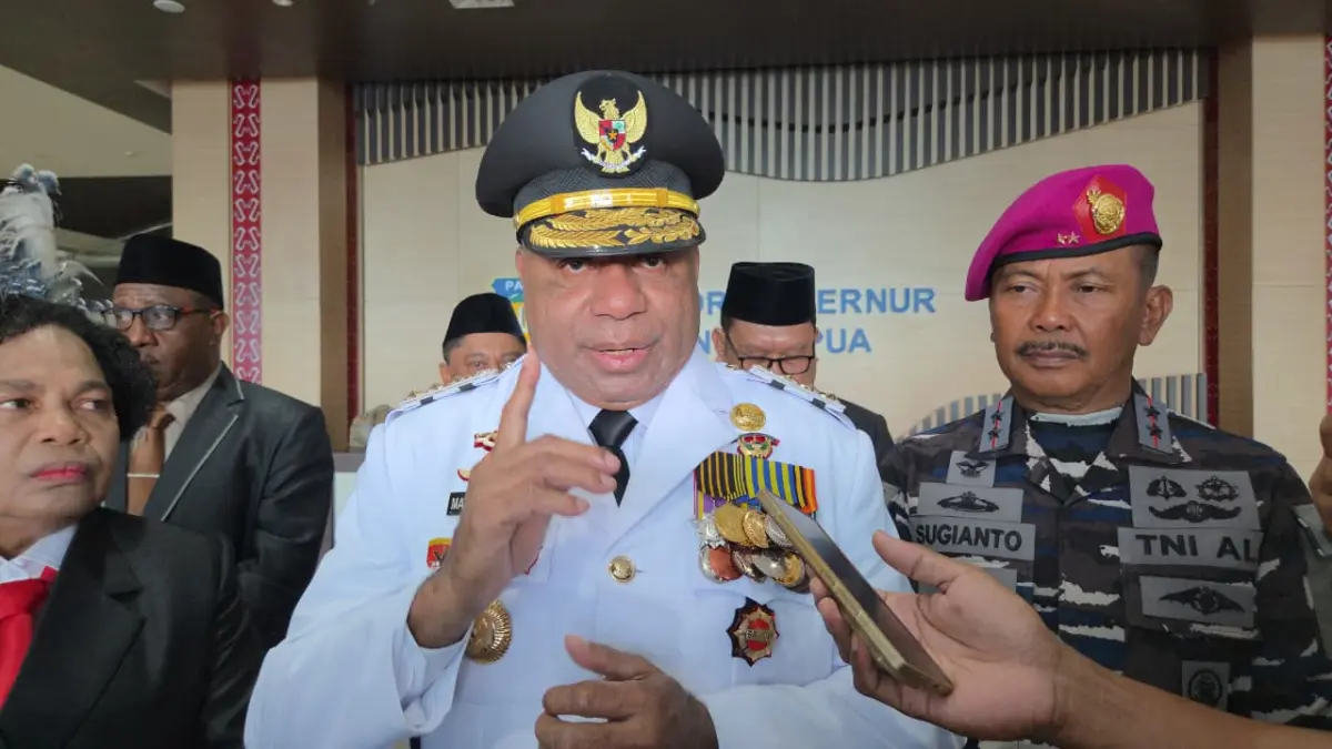 Gubernur Papua, Matius D Fakhiri. (Ceposonline.com/Elfira)