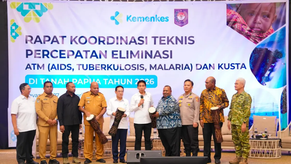 Pembukaan rapat koordinasi teknis percepatan eliminasi penyakit menular yang dihadiri Wamenkes serta para gubernur se-Tanah Papua, di Kota Jayapura, Selasa (28/4/2026). (Ceposonline.com/Humas Pemprov).
