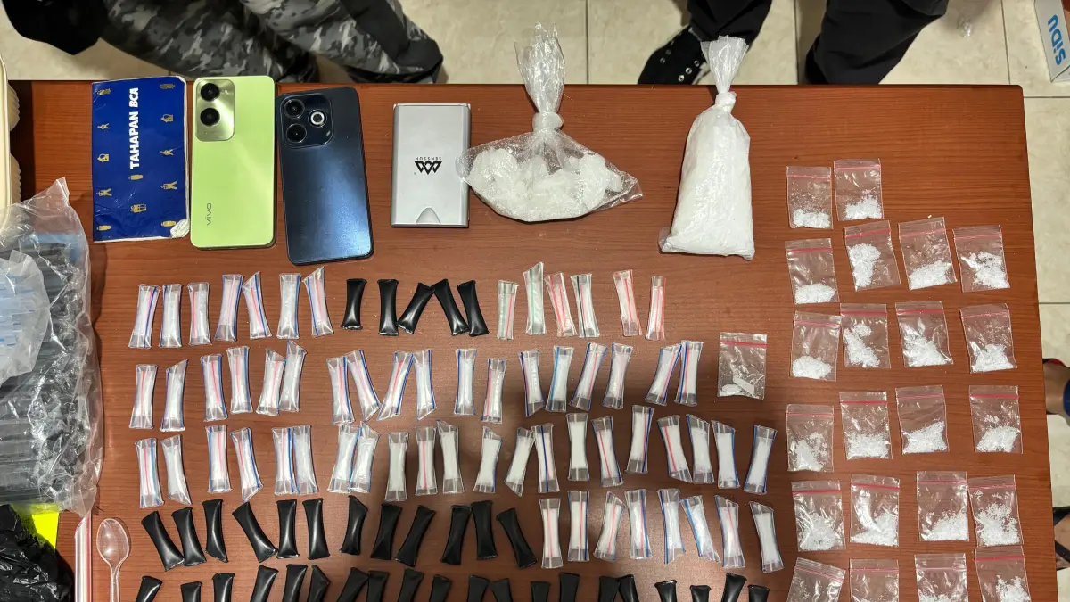 Barang bukti yang diamankan polisi setelah melakukan penangkapan terhadap dua orang pelaku. (Foto: Istimewa).
