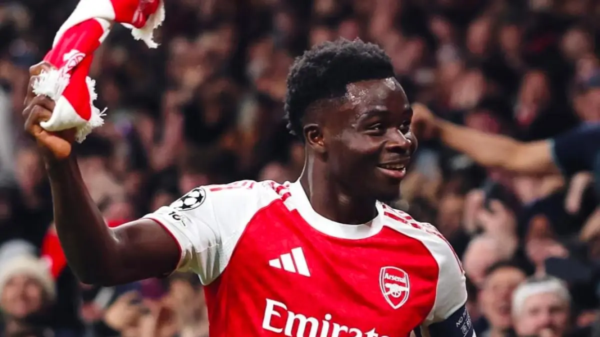 Selebrasi pemain Arsenal Bukayo Saka usai menjebol gawang Atletico Madrid di Emirates Stadium, Rabu (6/5/2026). (X.COM) 
