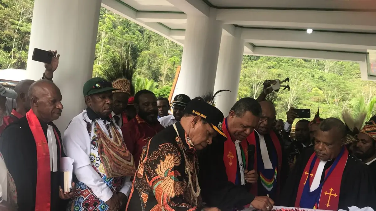 Suasana peresmian gedung gereja GKI Firdaus Yakikma di Kampung Yakikma Distrik Elelim Kabupaten Yalimo Kamis (14/5).&nbsp;