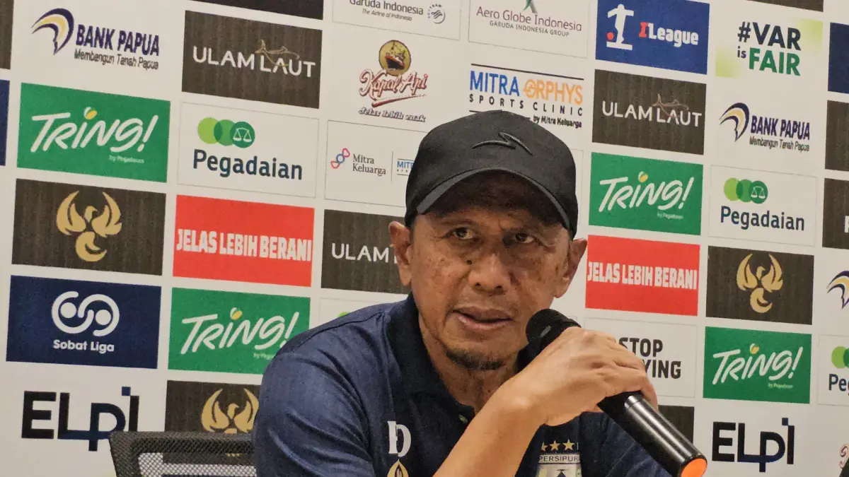 Pelatih Rahmad Darmawan. (CEPOSONLINE.COM/HANS PALEN)