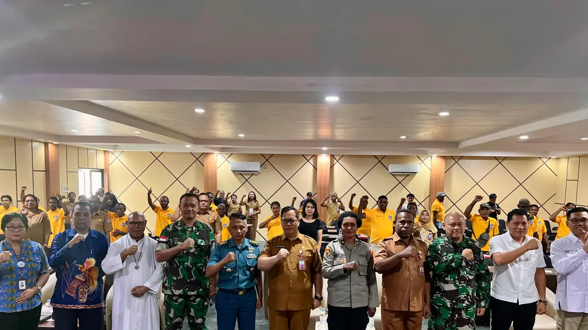 Para pelaku usaha Orang Asli Papua saat mengikuti sosialisasi perlindungan konsumen, berlangsung selama 3 hari dimulai Selasa (19/5/2026)&nbsp;

(Humas Biro Umum Papsel/Ceposonline.com)&nbsp;