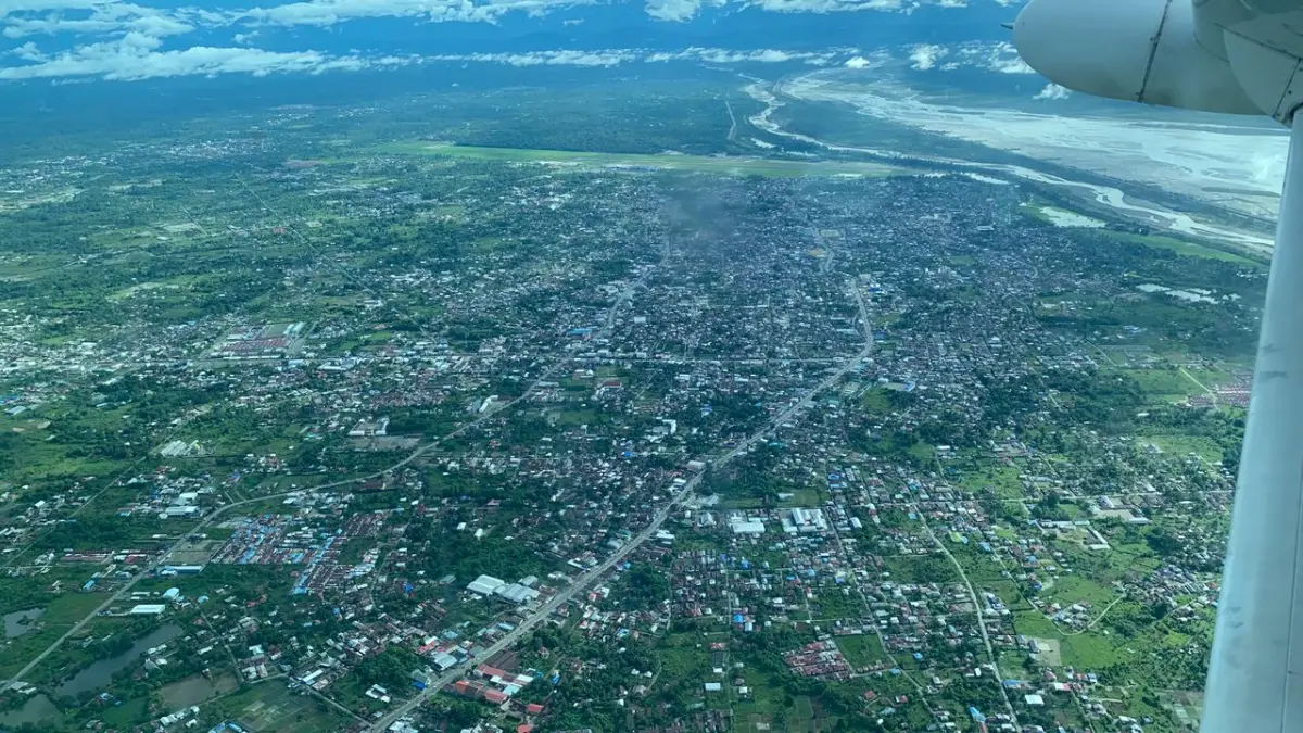 Potret wilayah Kota Timika dari udara. (CEPOSONLINE.COM/MOH. WAHYU WELERUBUN).