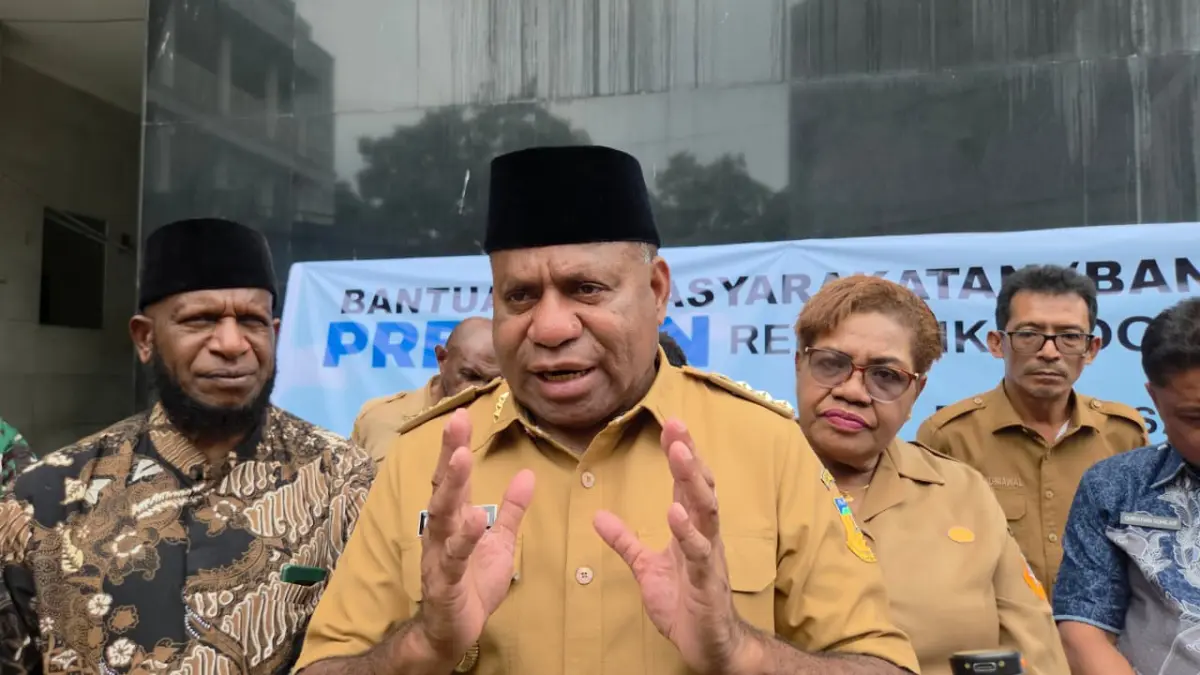 Gubernur Papua, Matius D Fakhiri.(Ceposonline.com/Elfira)