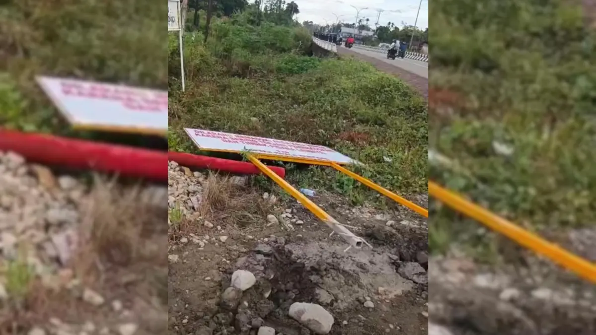 Kondisi papan peringatan yang dipasang sebelumnya oleh Polsek Kuala Kencana. (Foto: Istimewa).
