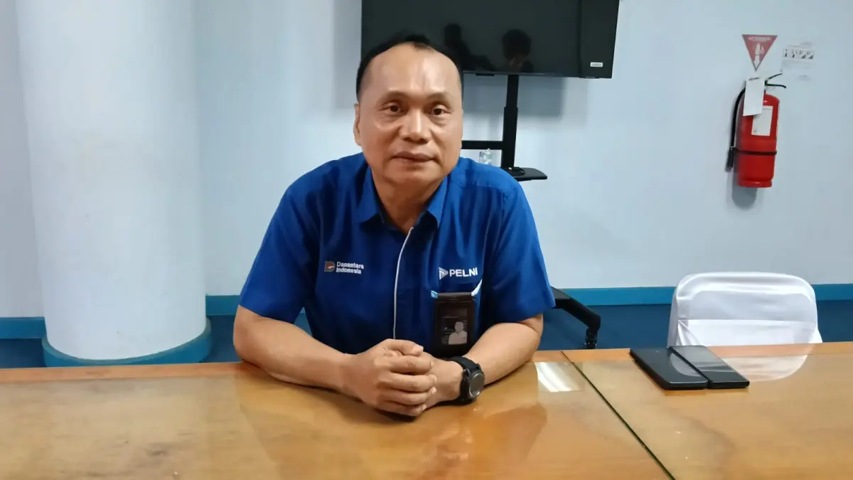 Kacab PT PELNI Jayapura, &nbsp;Daulat Apul Gervasius Naibaho.

(Ceposonline.com/Priyadi)