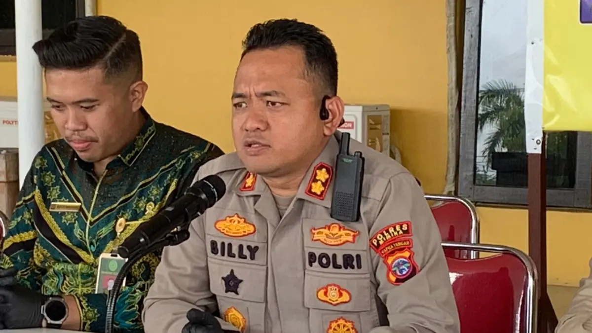 Kapolres Mimika, AKBP Billyandha Hildiario Budiman. (Foto: CEPOSONLINE.COM/MOH. WAHYU WELERUBUN).
