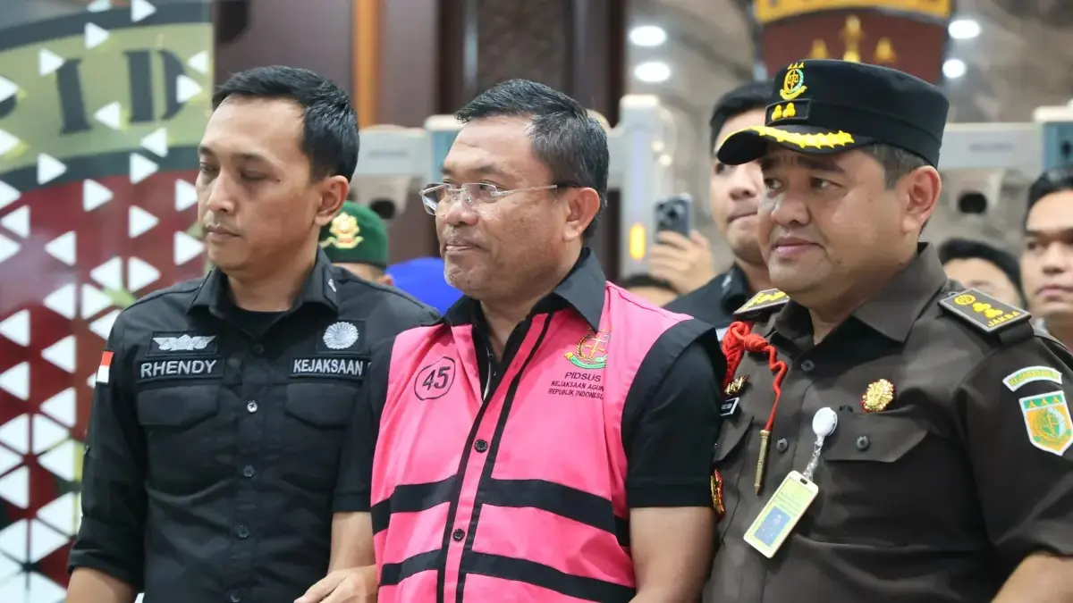 Sony Sanjaya adalah mantan Wakil Kepala BGN resmi di tahan Kejaksaan Agung, Jakarta, Rabu (3/6/2026). (Dery Ridwansah/ JawaPos.com)