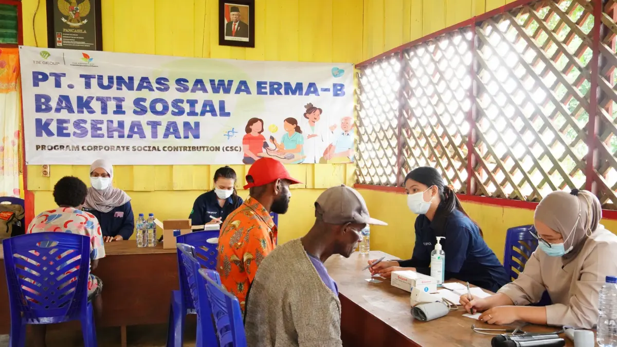 Suarana layanan kesehatan yang dilakukan tim medis dari Tunas Sawa Erma (TSE) Group di Kampung Obinangge Sabtu (50/5/2026).&nbsp;(Foto:Humas PS TSE)