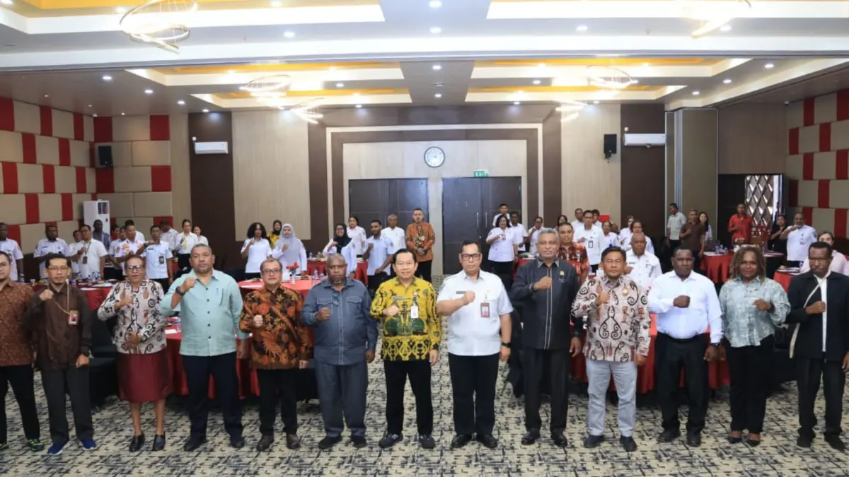Pemerintah Provinsi Papua Selatan saat melakukan membuka &nbsp;penguatan kapasitas dan kinerja kelembagaan otonomi khusus di Hotel Halogen Merauke, Rabu (10/6/2026). &nbsp;&nbsp;
(Sulo/Ceposonline.com) &nbsp;