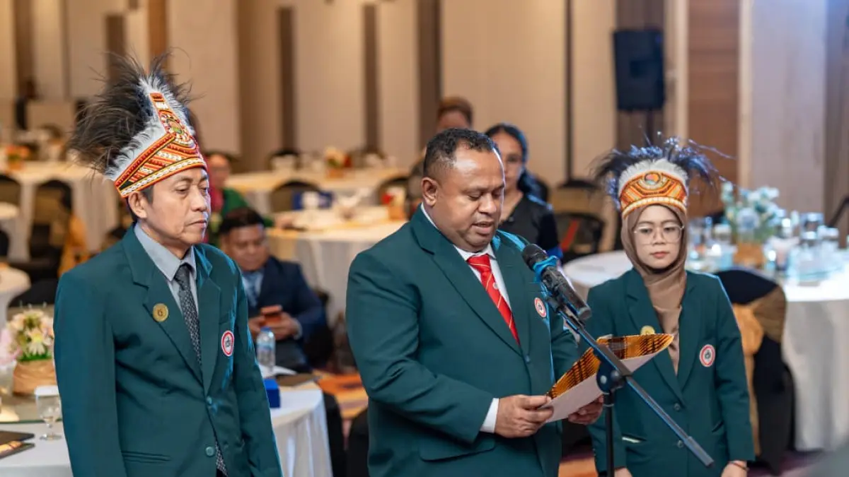 Pengurus Perhimpunan Dokter Spesialis Patologi Klinik dan Kedokteran Laboratorium Indonesia saat melantik sejumlah pengurus baru, Jumat (5/6)