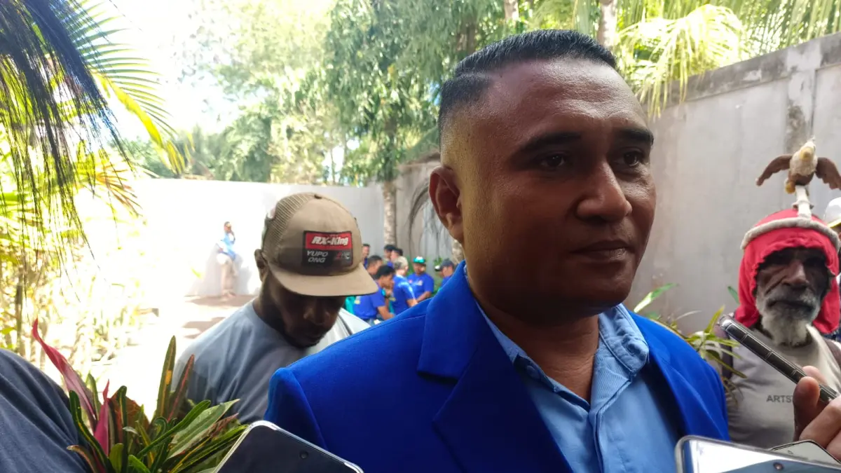 Taufik Latarissa&nbsp;
(Sulo/Ceposonline.com) &nbsp;