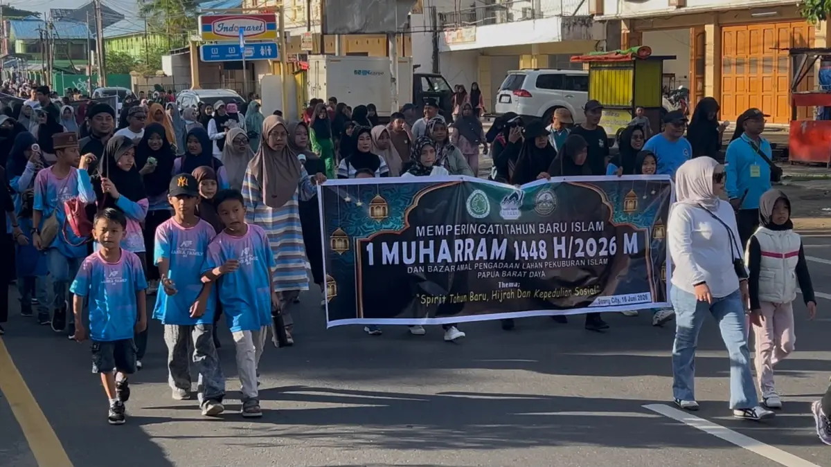Ribuan umat Muslim di Kota Sorong, Provinsi Papua Barat Daya memperingati &nbsp;Tahun Baru Islam 1 Muharram 1448 Hijriah. (CEPOSONLINE.COM/FAUZIA) 