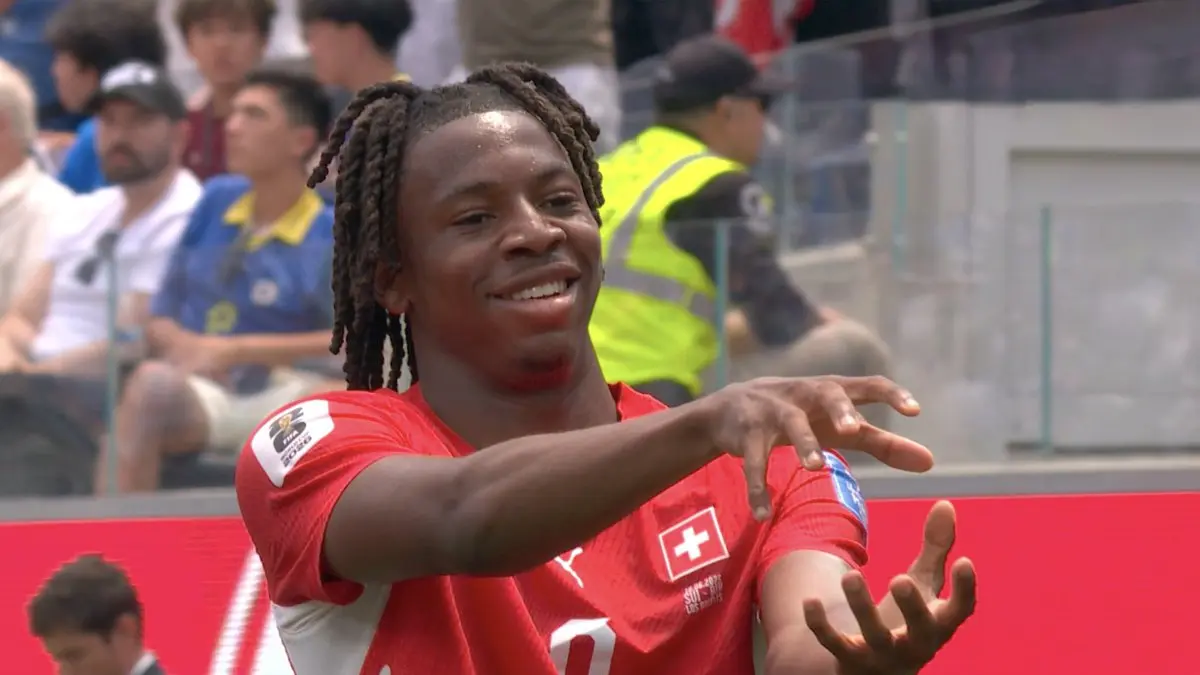 Selebrasi Johan Manzambi setelah mencetak gol pembuka Swiss dalam kemenangan atas Bosnia di Piala Dunia 2026 di Stadion SoFi pada Jumat (19/6/2026).